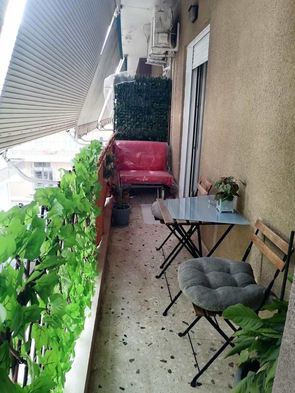 Cozy & Bright Home 50M From Subway -Agios Antonios 아테네 외부 사진